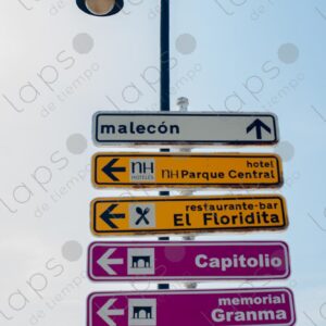 Tourism-destination-signage-Havana-Cuba-1