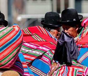 Details of blankets and aguayos