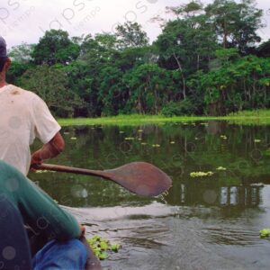 Canoeing (rustic canoe) on Oje lake