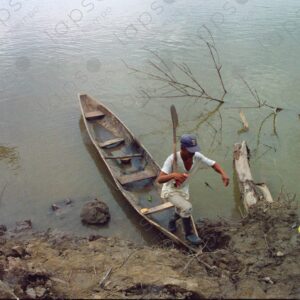 Local man with canoe and paddle 1