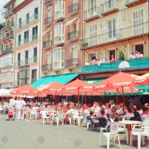 San Fermín, people celebrate it in the streets 1