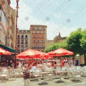 San Fermín, people celebrate it in the streets 2