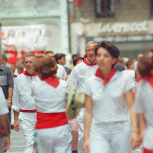 San Fermín, people wandering around 1