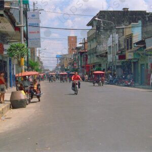 Traffic on the streets of Iquitos 5
