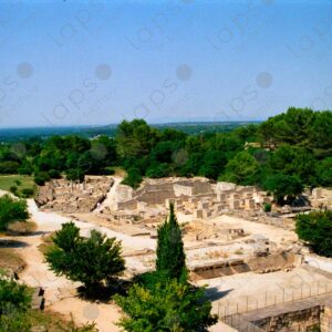Panoramic view of the ruins of Saint Remy Glanum 2